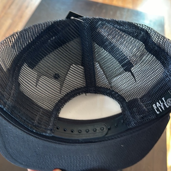 Salt Life SnapBack hat - Picture 2 of 2